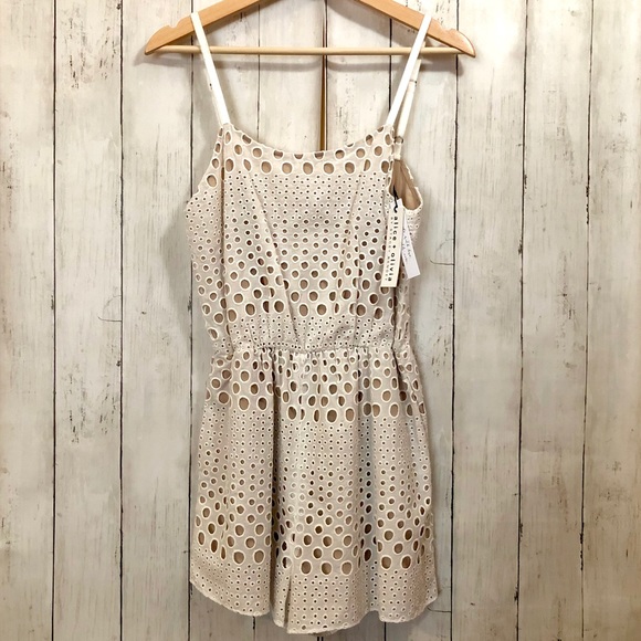 ALICE + OLIVIA Cassia Sleeveless Eyelet Romper - Picture 3 of 7